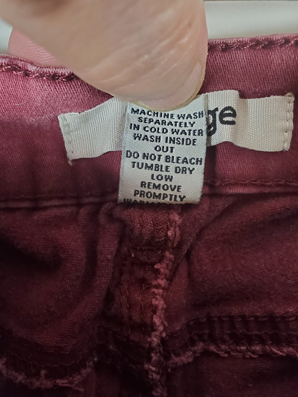 Refuge Women's Burgundy Skinny Jeans Size 4