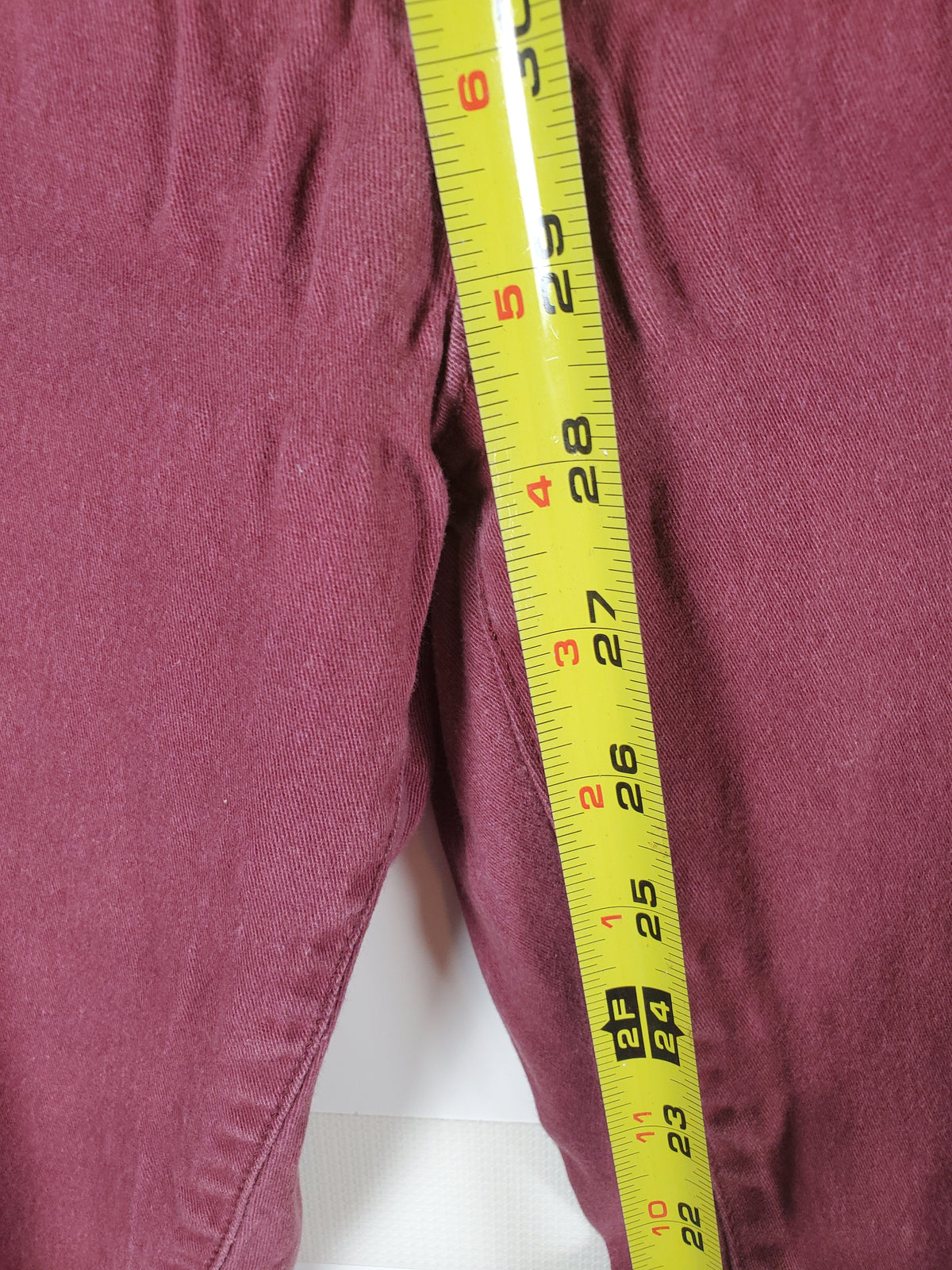 Refuge Women's Burgundy Skinny Jeans Size 4