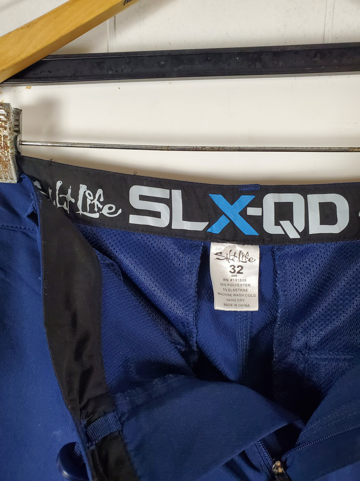 Salt Life SLX-QD Vapor Stretch Shorts Size 32
