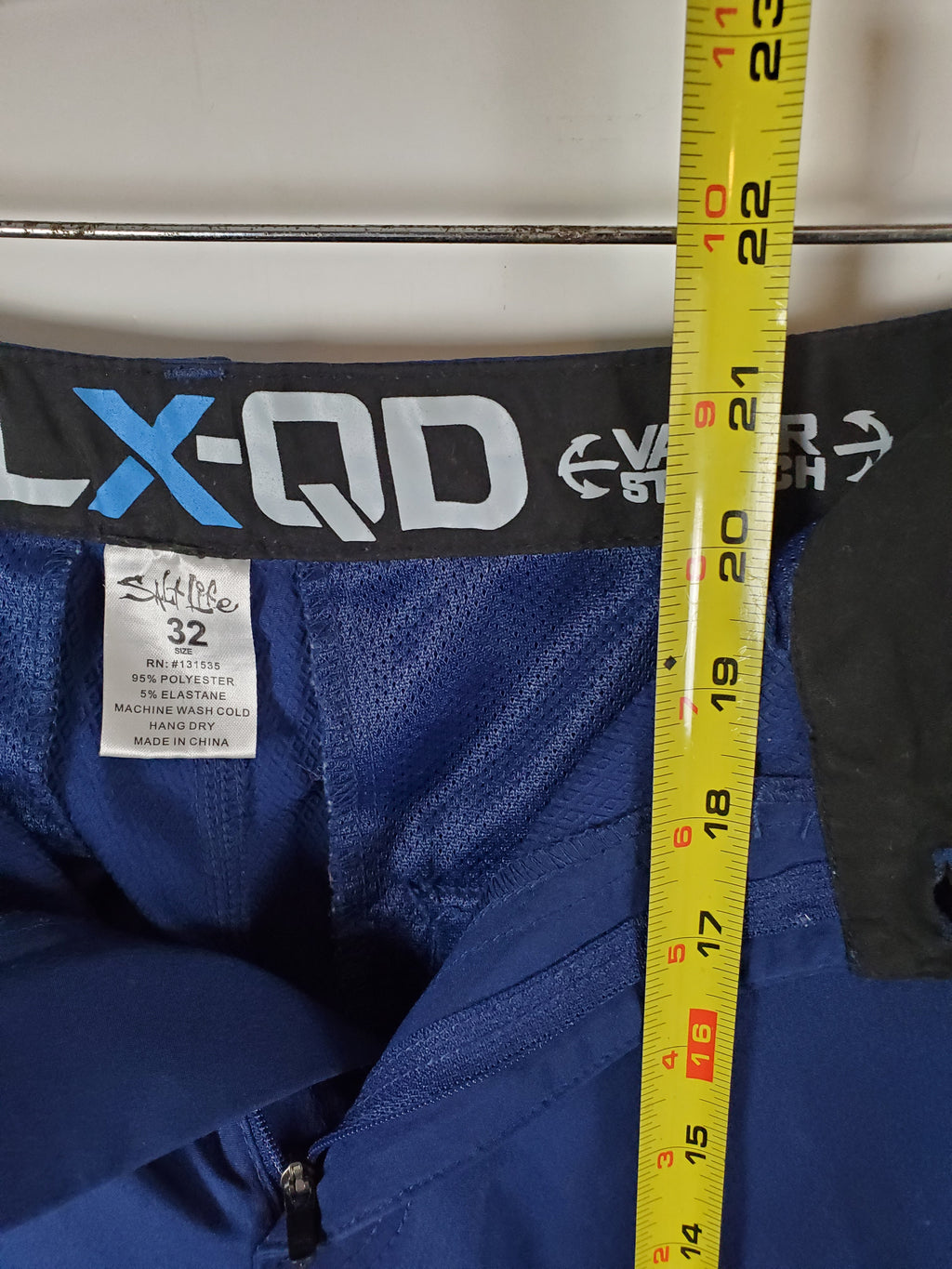 Salt Life SLX-QD Vapor Stretch Shorts Size 32