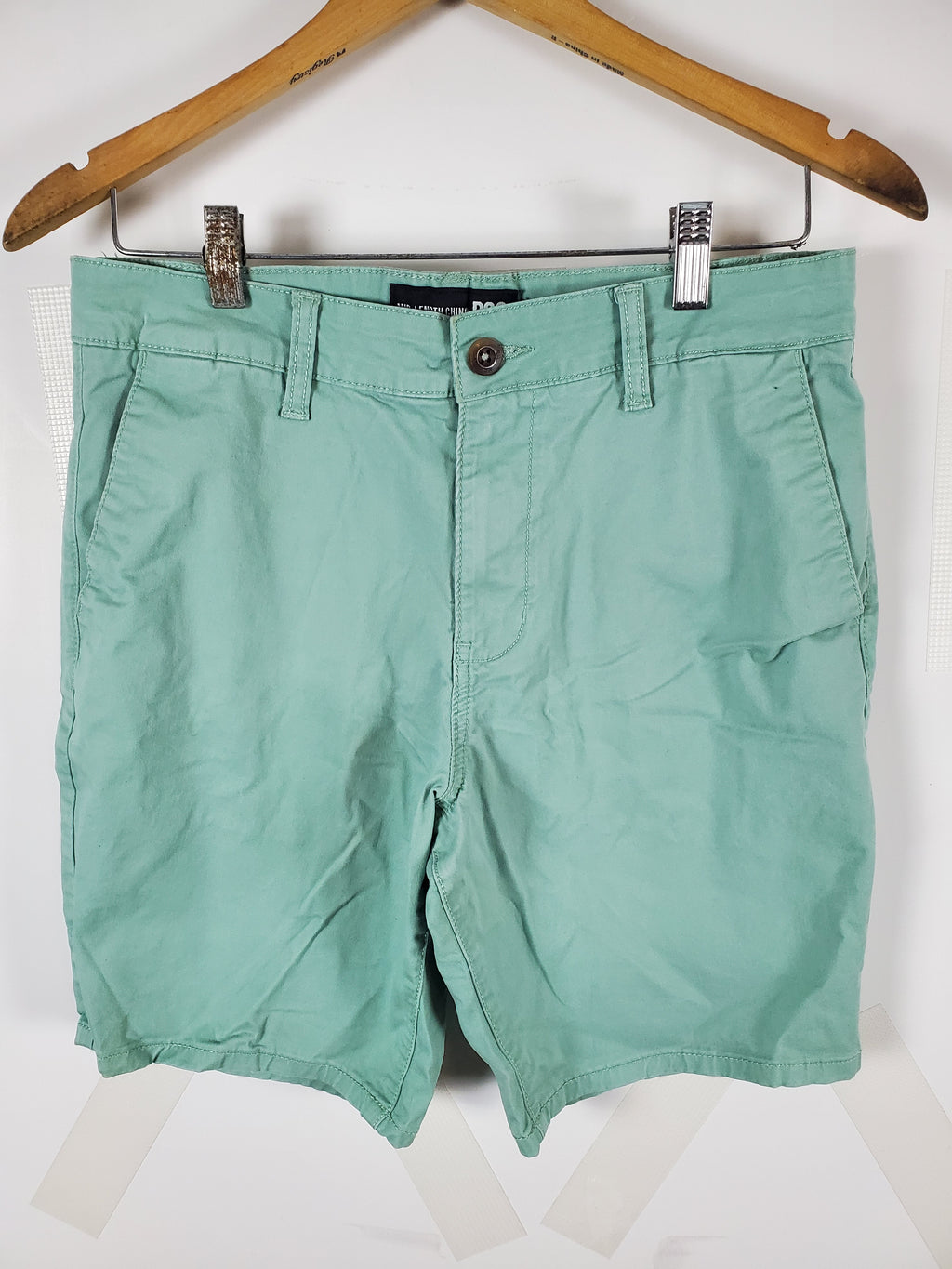 RSQ Men's Green Mid Length Chino Shorts Size 30