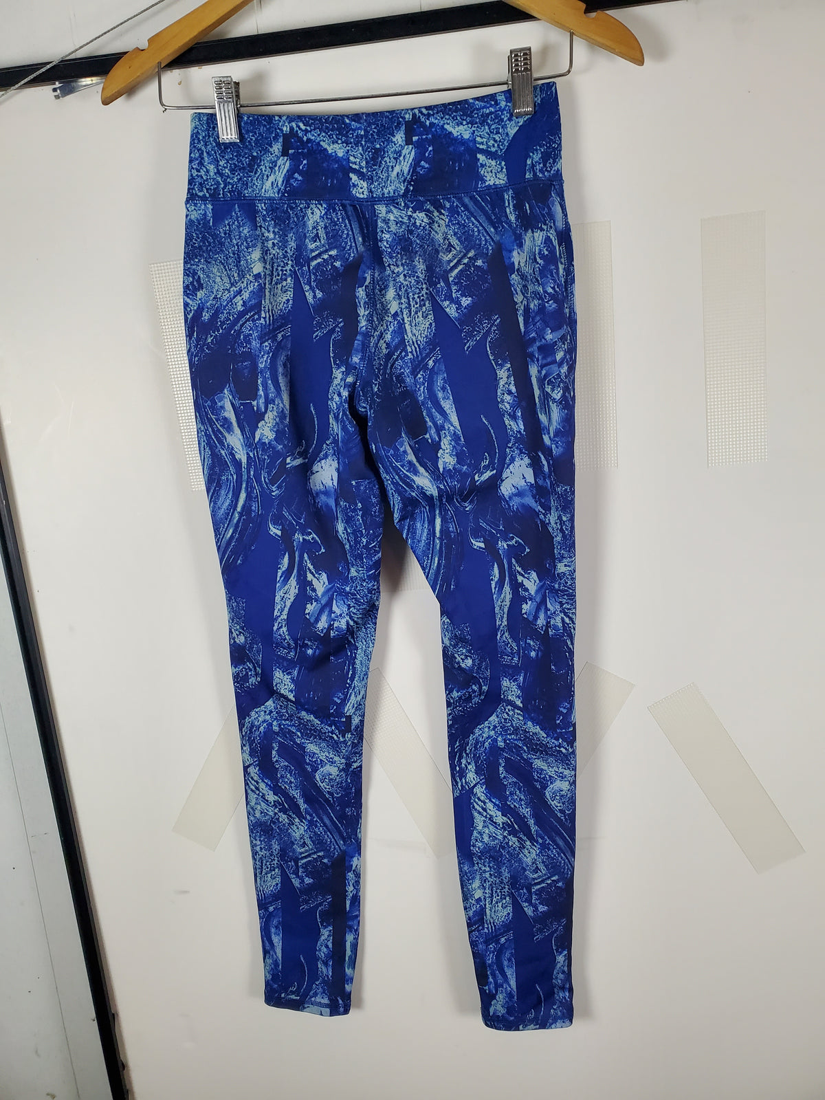 Mossimo Supply Co. Blue Abstract Print Yoga Pants