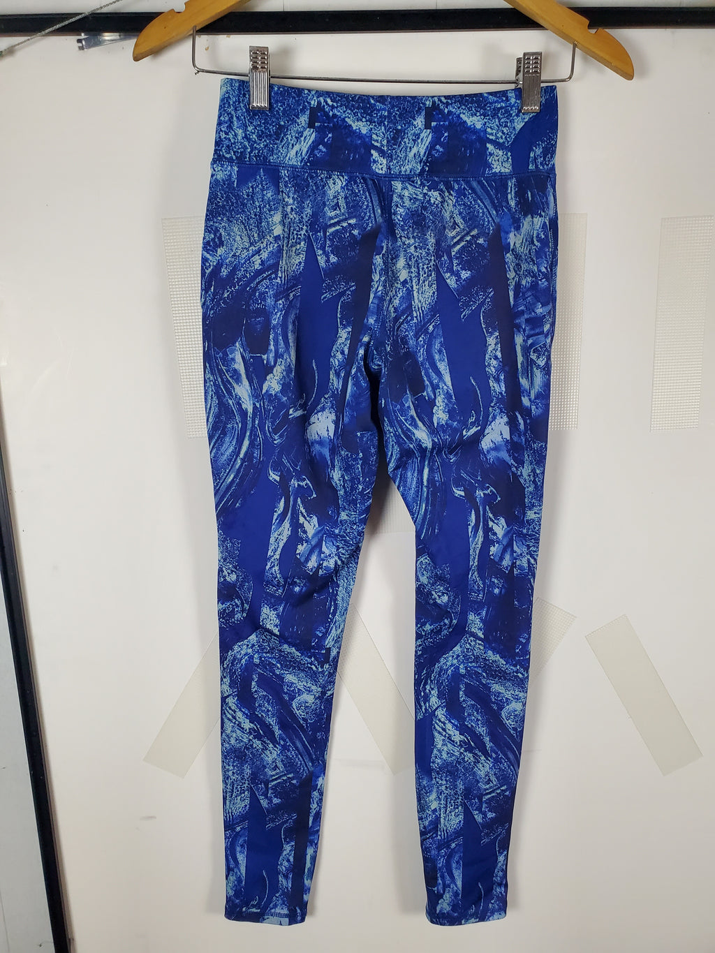 Mossimo Supply Co. Blue Abstract Print Yoga Pants