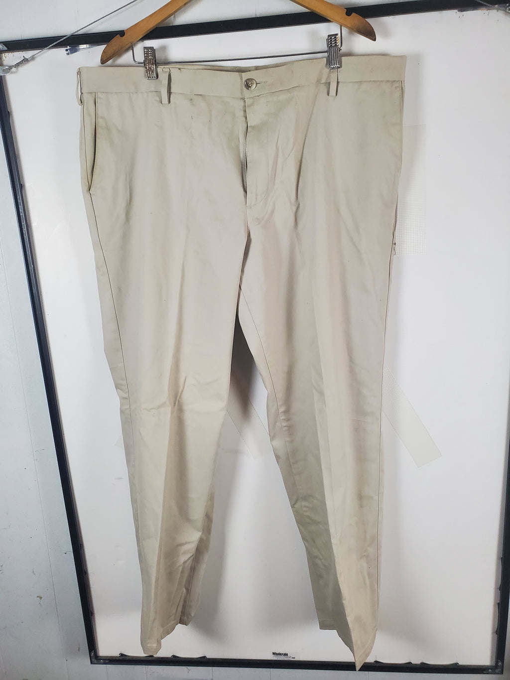 Dockers Men's Khakis Dress Pants size 42x32