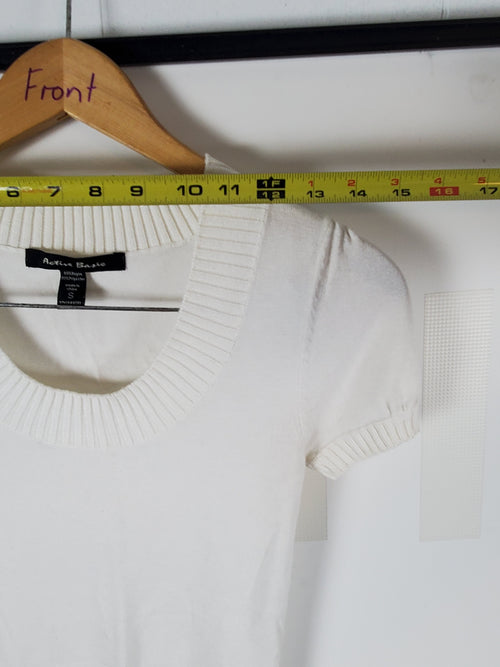 Active Basic White Short Sleeve Sweater Top Size S