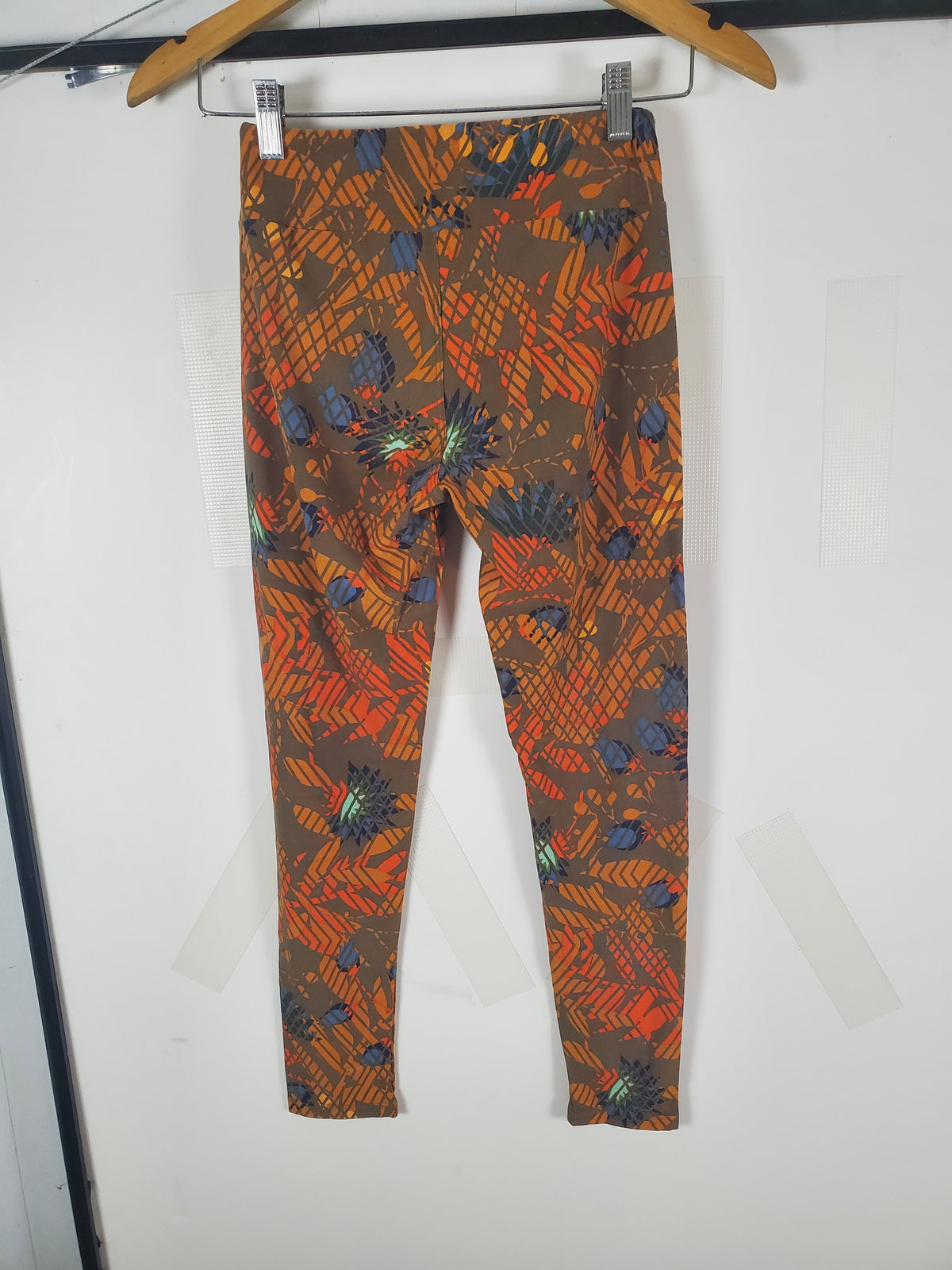 LulaRoe Colorful Patterned Leggings One Size