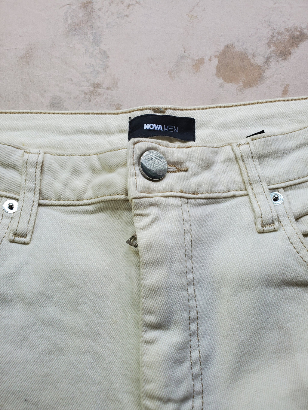 Nova Men Cargo Denim Jeans – Size 34x32 – Light Beige – Distressed Hem