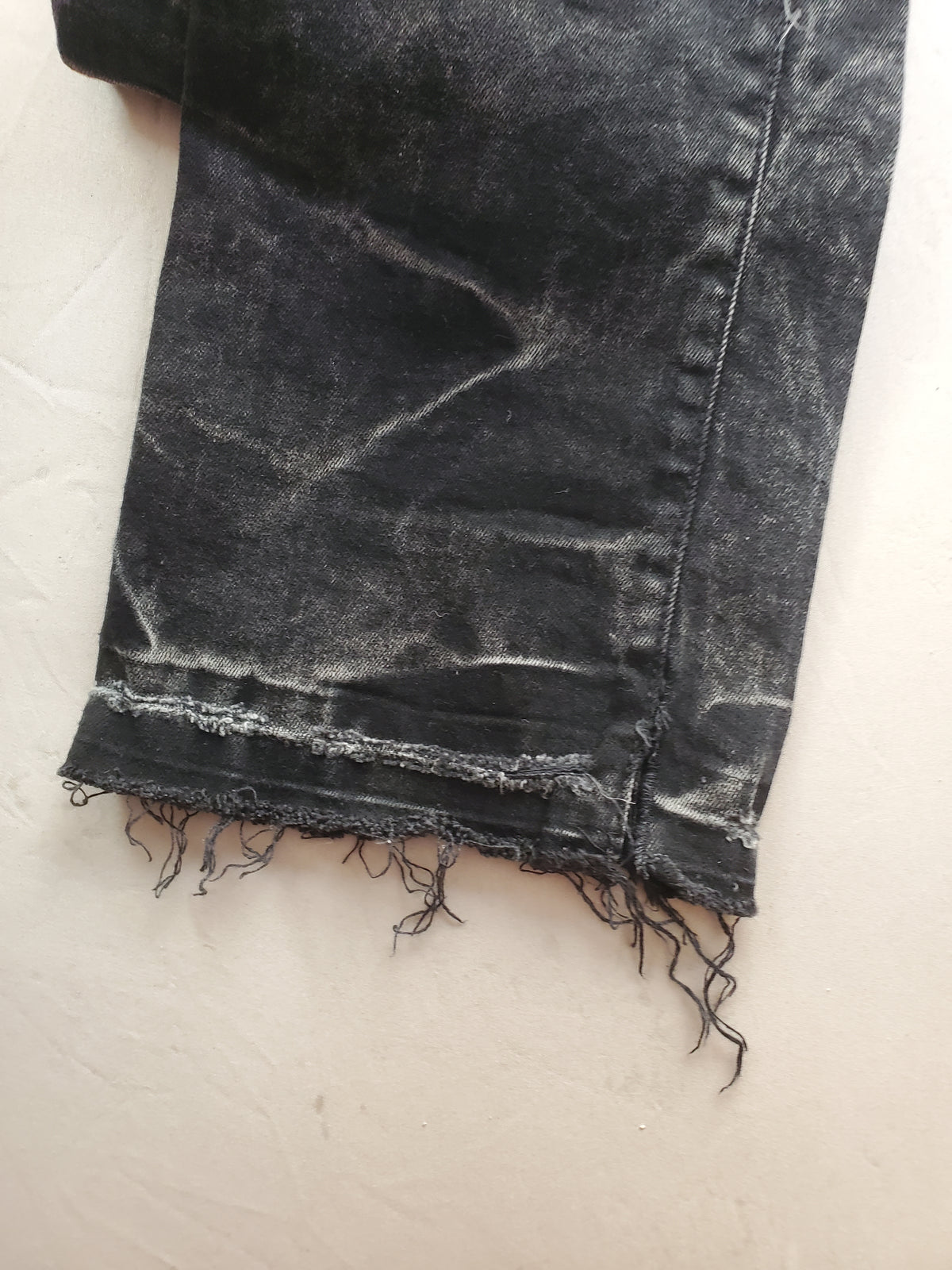 Jordan Craig Martin Stacked Jeans – 34x36 – Distressed Black Denim