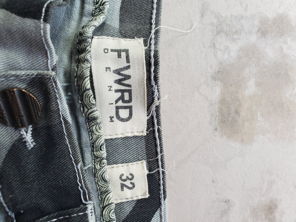 FWRD Denim Stacked Jeans – Size 32x36 – Streetwear Distressed Style