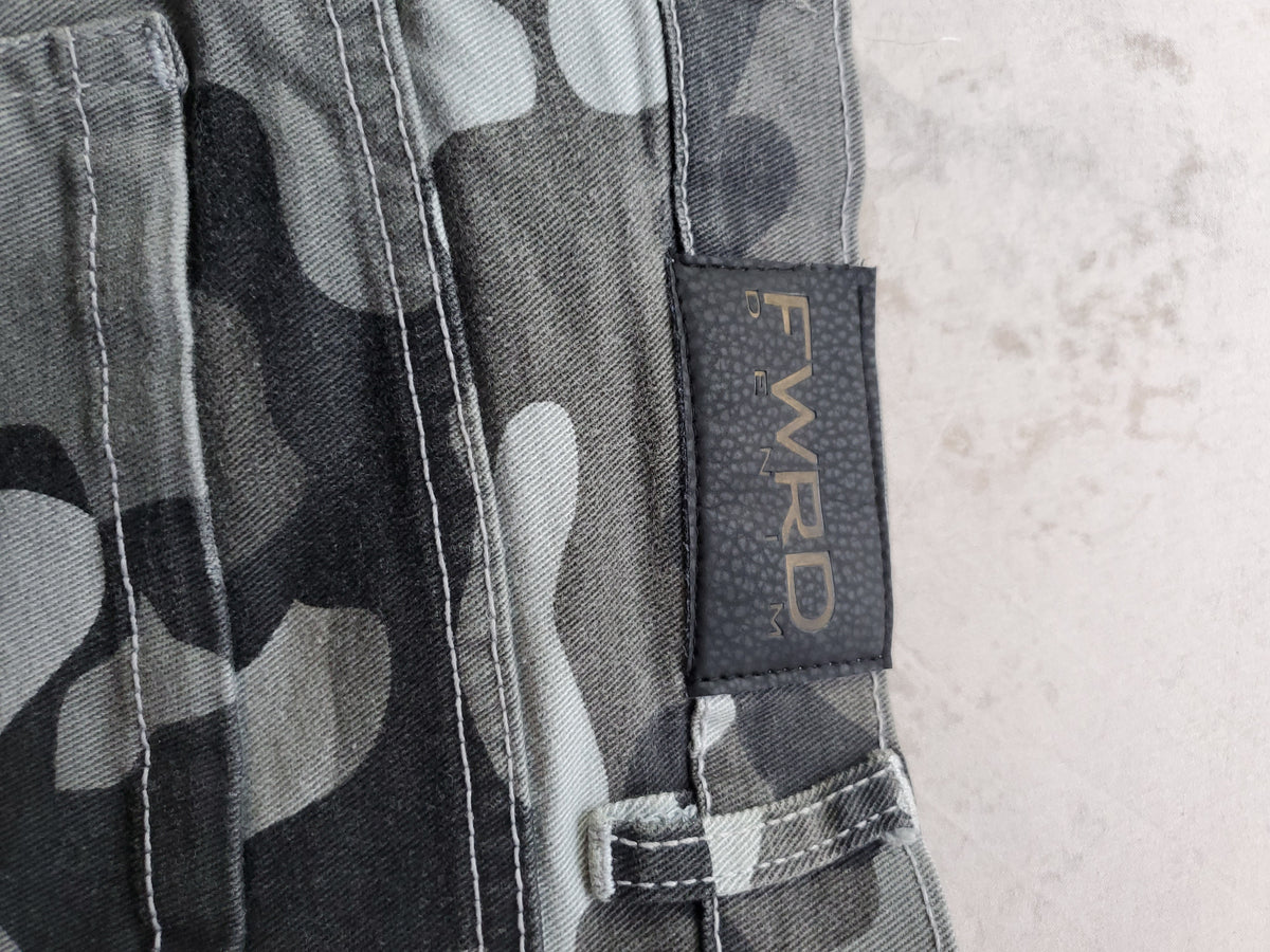 FWRD Denim Stacked Jeans – Size 32x36 – Streetwear Distressed Style