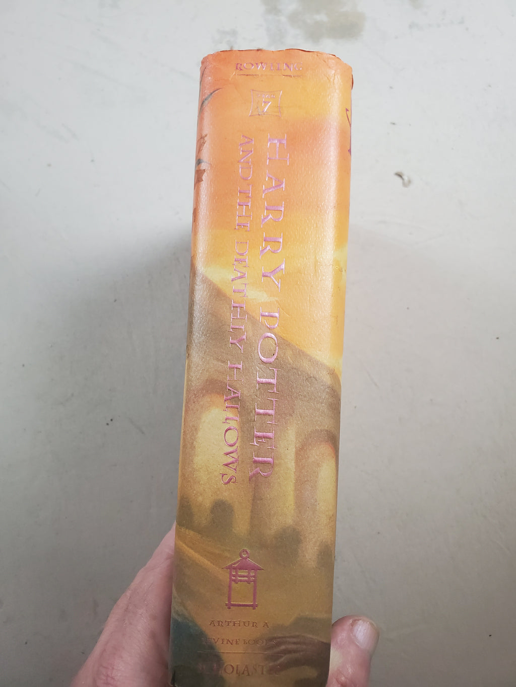 Harry Potter and the Deathly Hallows 2007 1st Edition Hard Cover