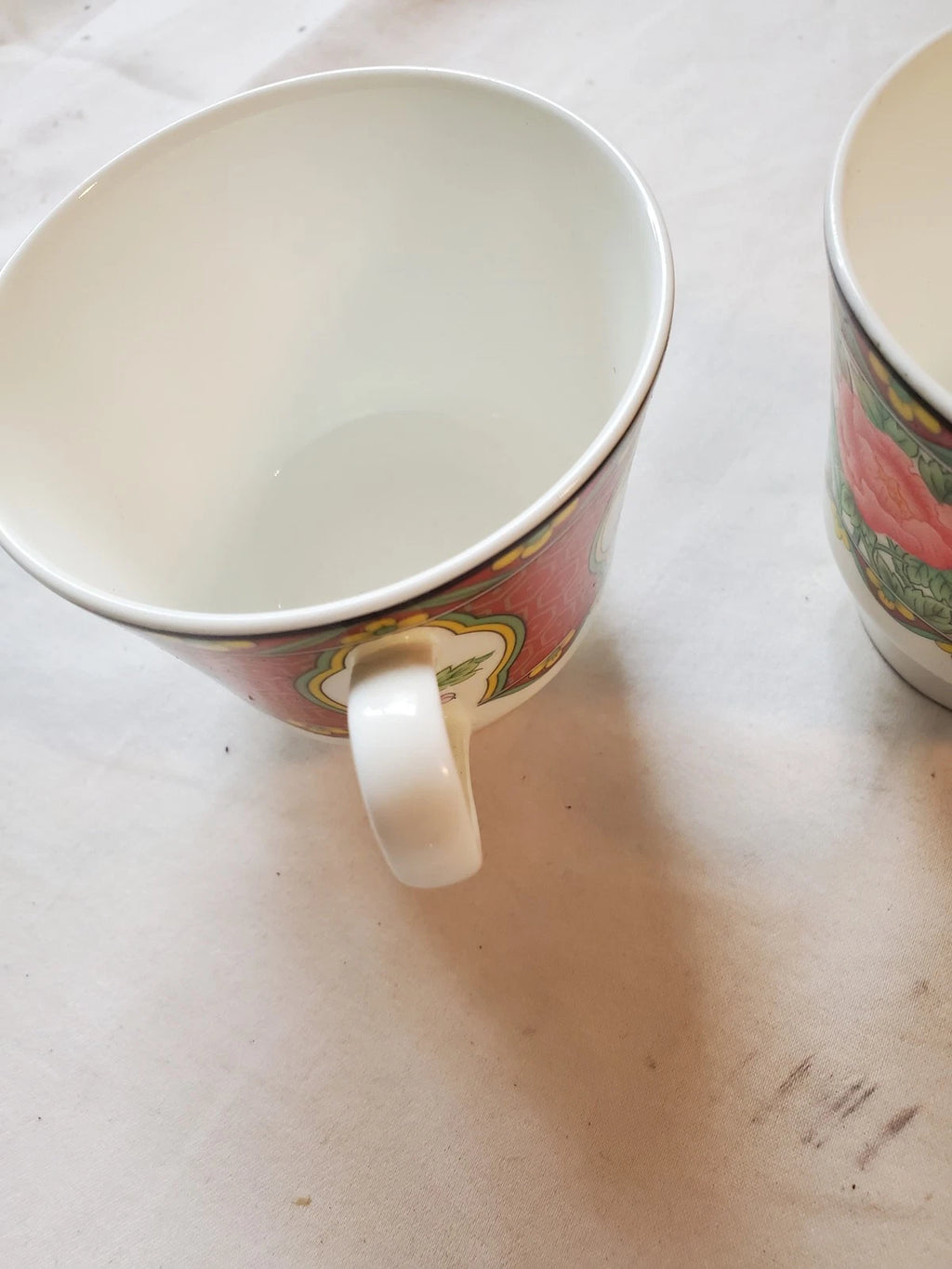 Mikasa Imperial Palace A7608 Tea Cup Set of 2 Fine China Japan Excellent