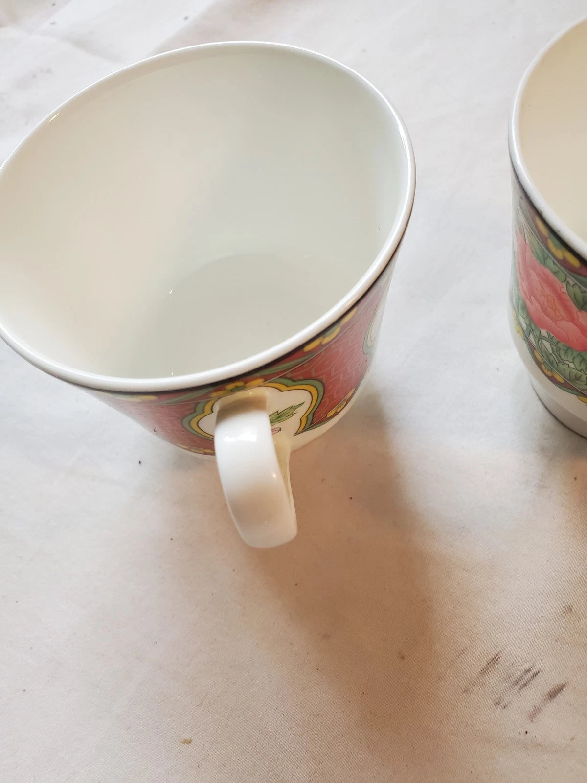 Mikasa Imperial Palace A7608 Tea Cup Set of 2 Fine China Japan Excellent