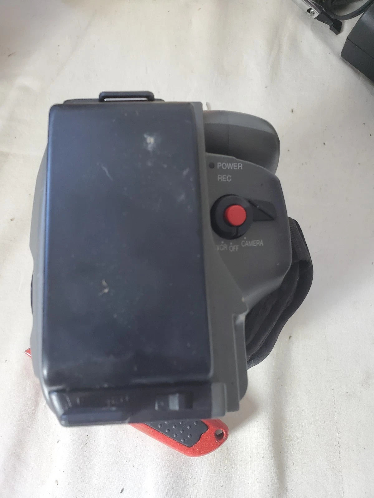 Panasonic PV-D3000D Camcorder Hi-Definition Zoom Lens 18x Untested - Parts Only