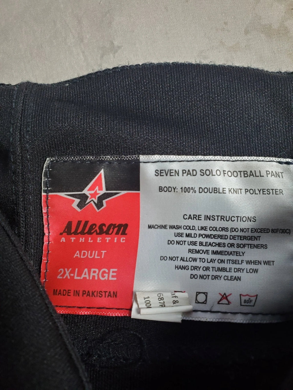 Alleson Athletic Men’s XXL 7-Pad Integrated Football Pants Black - Exc Condition