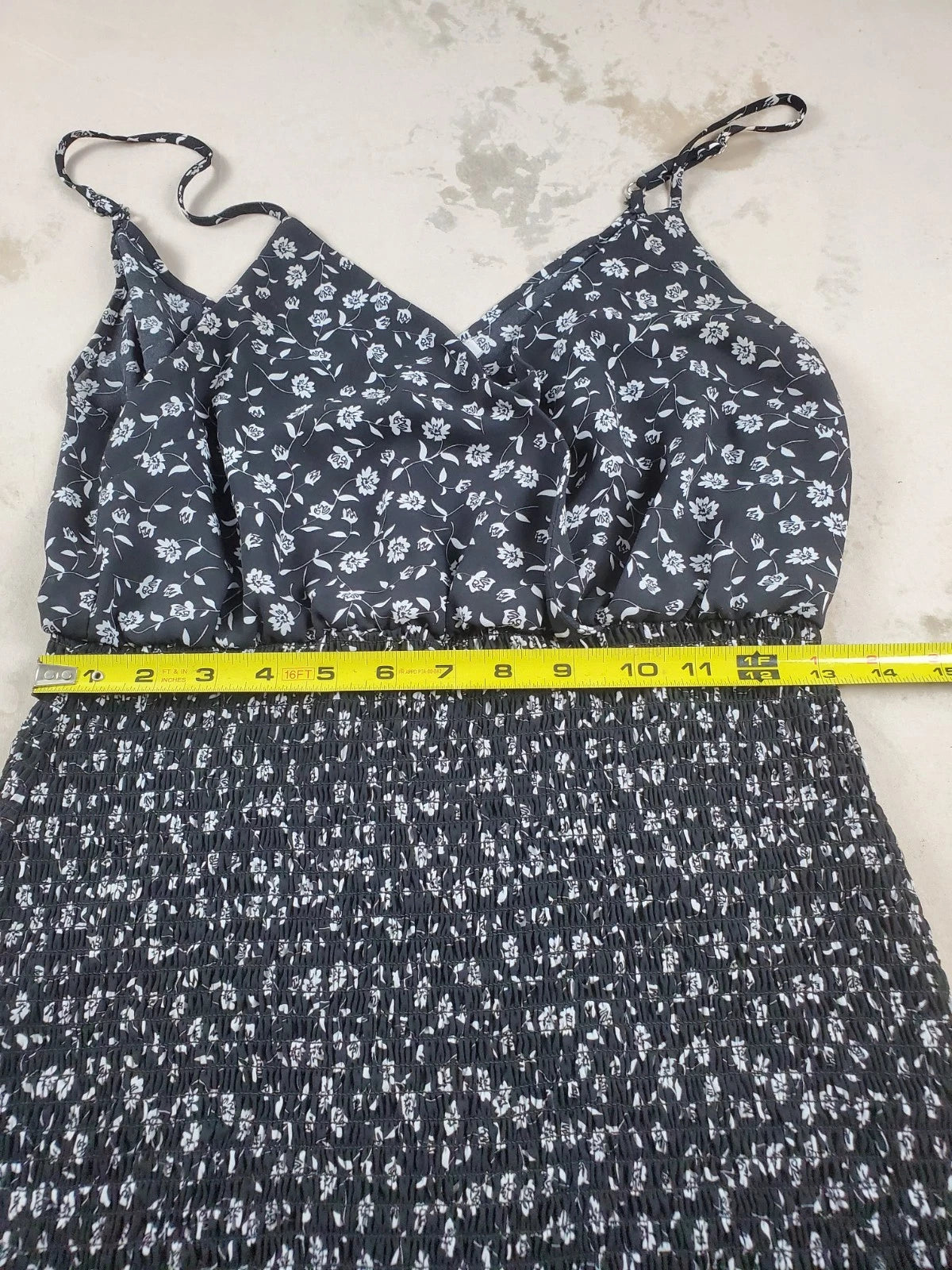 Love Tree Women’s Floral Spaghetti Strap Dress – Size L – Ruffle Hem