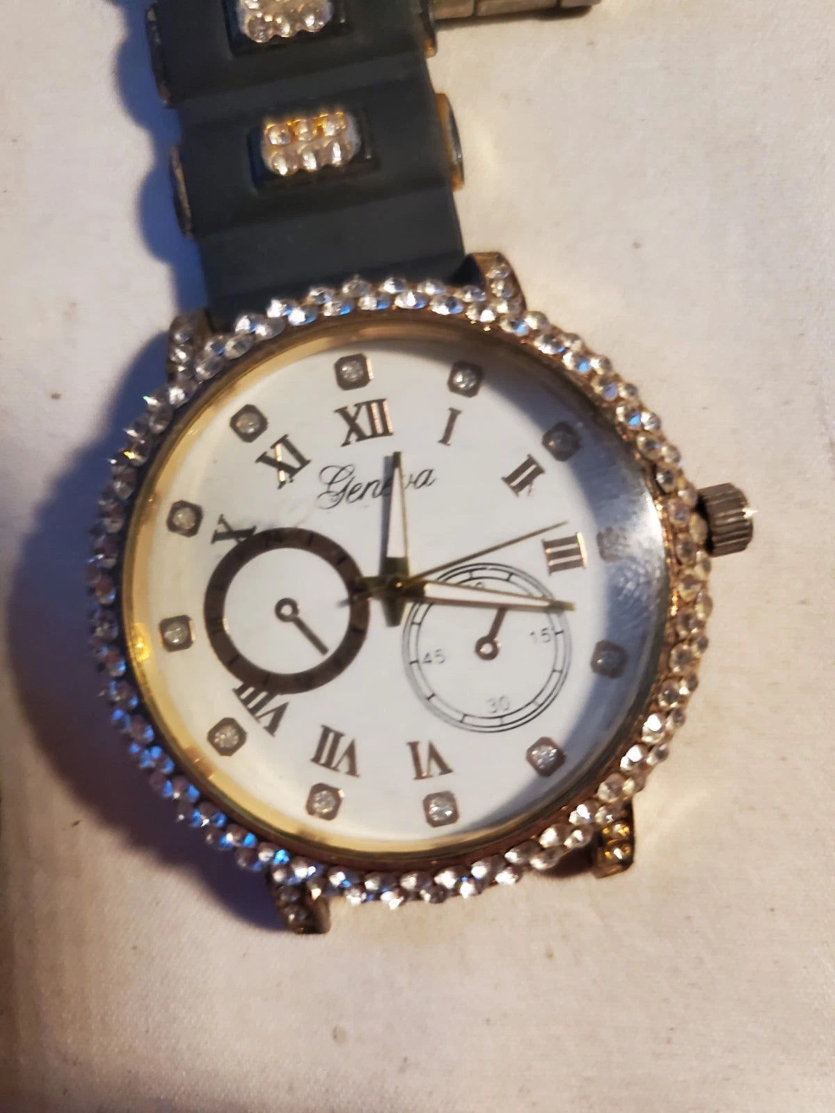 Mixed Lot Of Assorted Watches (8) For Parts ~ Repair/ Untested Sold As Is