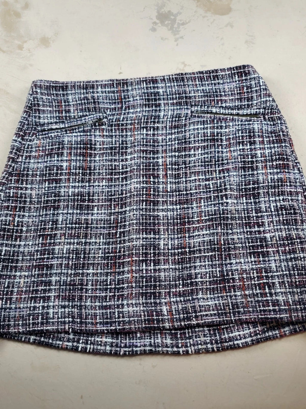 Vintage Loft Collection Thatch Pattern Mini Skirt – Size 34” Waist – 18” Length