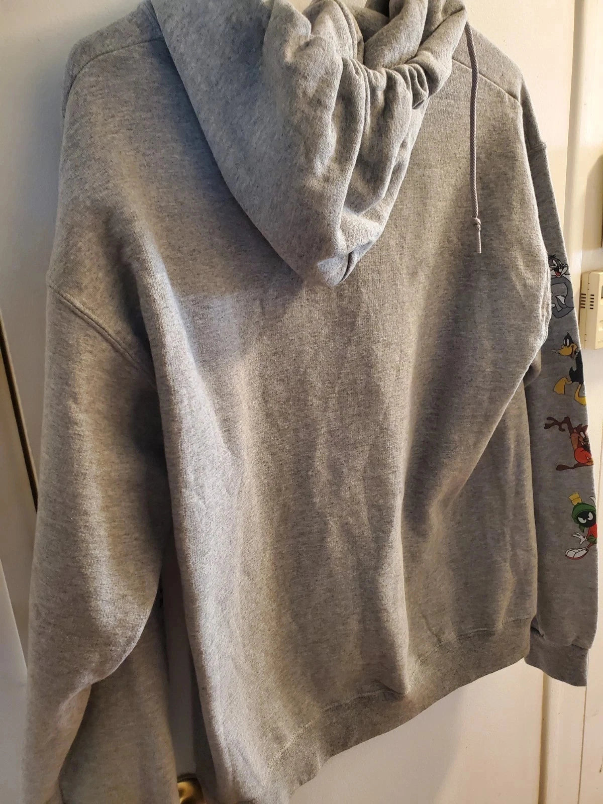 Looney Tunes "That's All Folks!" Gray Pullover Hoodie Sweatshirt, M