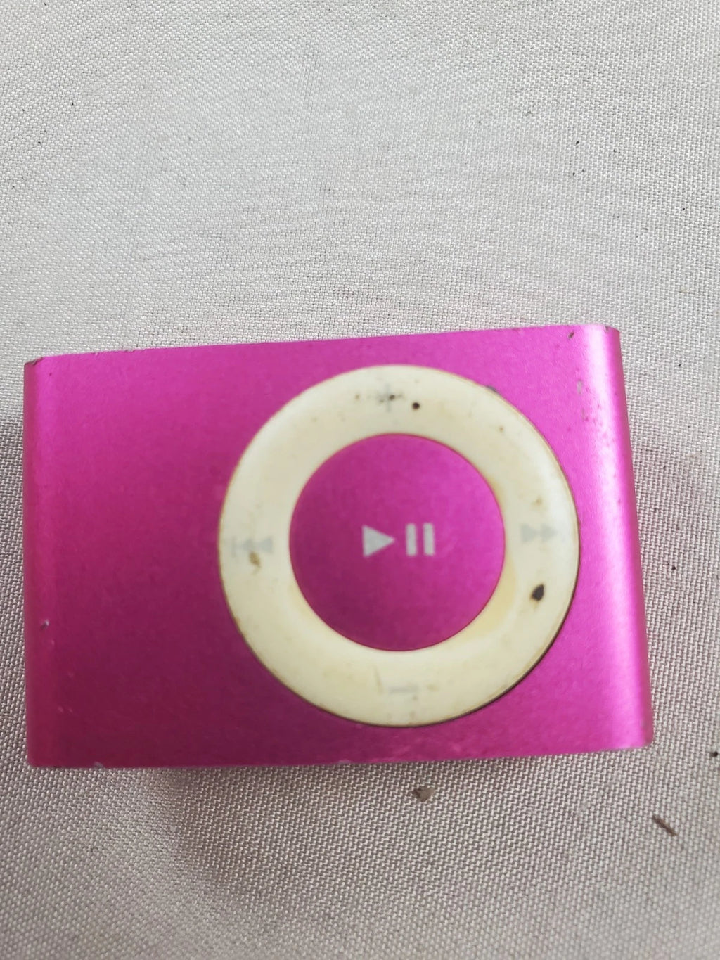 Pink Apple iPod Shuffle A1204 – Untested / Parts Only – Good Cosmetic Condition