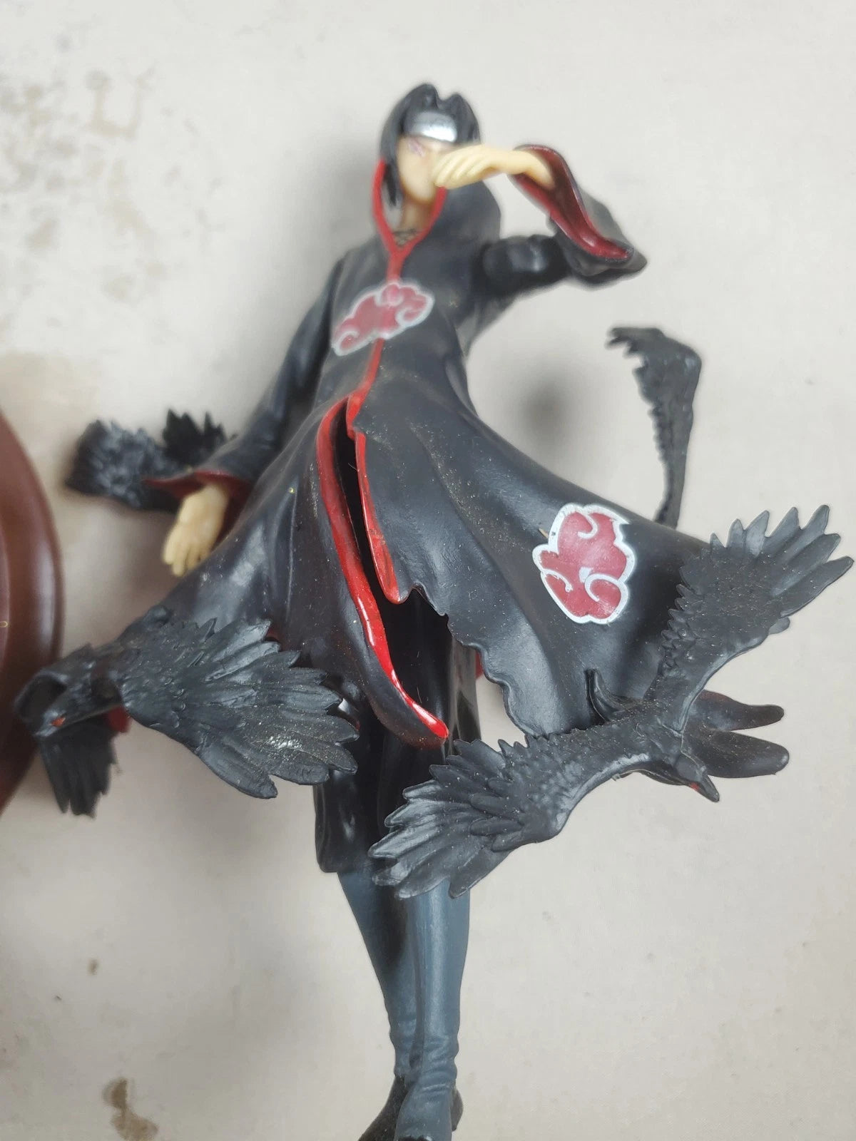 Naruto Shippuden Itachi Uchiha Crow Summon Figure – Akatsuki Cloak – Anime 9"