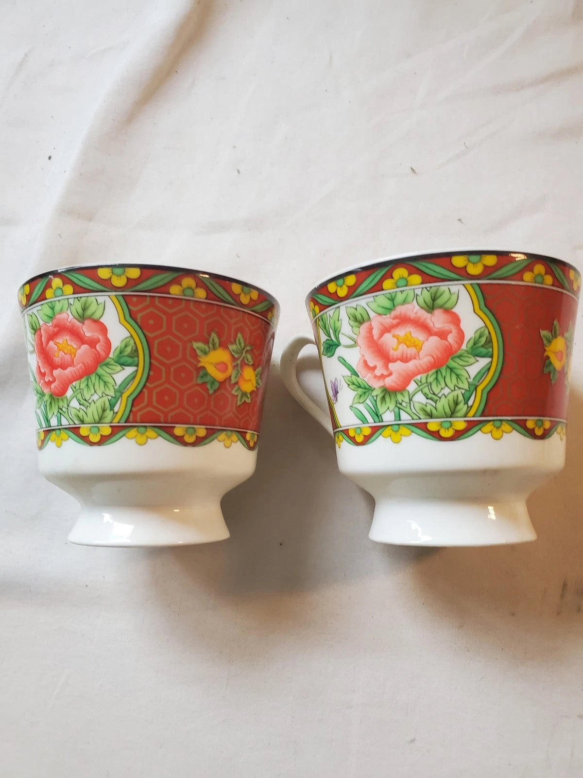Mikasa Imperial Palace A7608 Tea Cup Set of 2 Fine China Japan Excellent