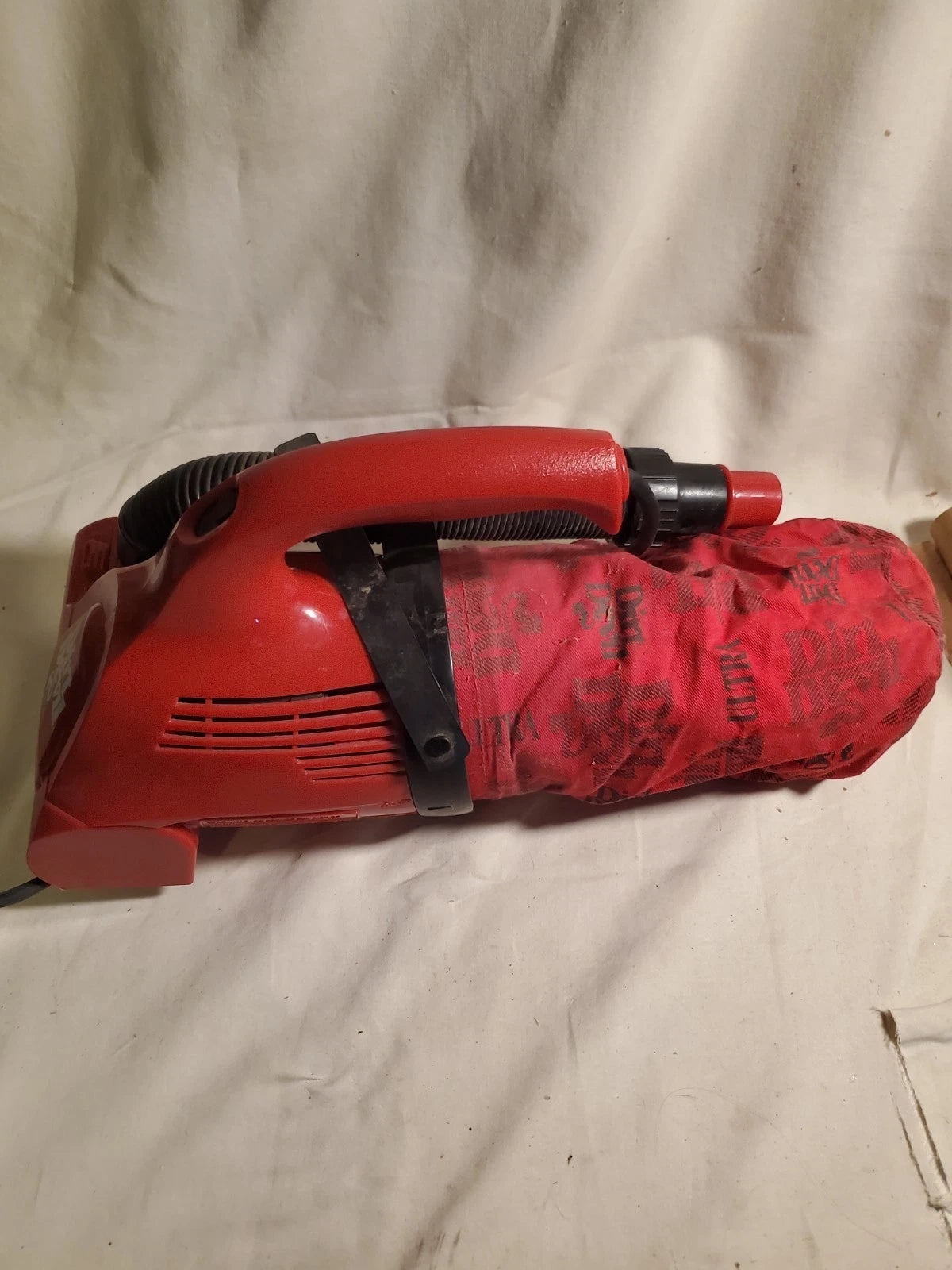 Dirt Devil Ultra Handheld Vacuum Bagged Corded Electric 120V - Tested/Works