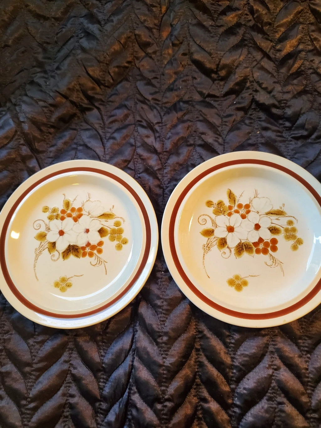 2 Vintage Four Seasons Collections Autumn Bouquet Salad Plates 6.5" Japan
