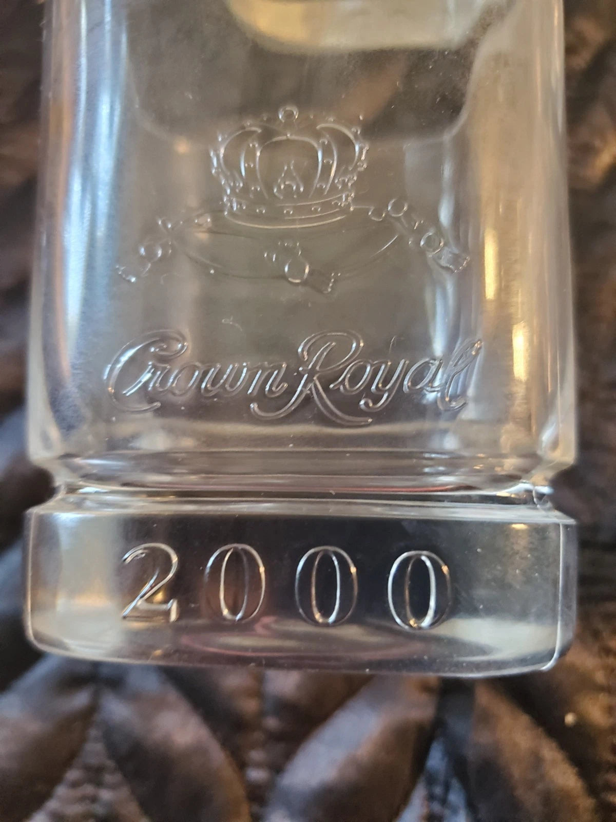 Crown Royal 2000 Limited Edition Set of 4 Embossed Whiskey Glasses
