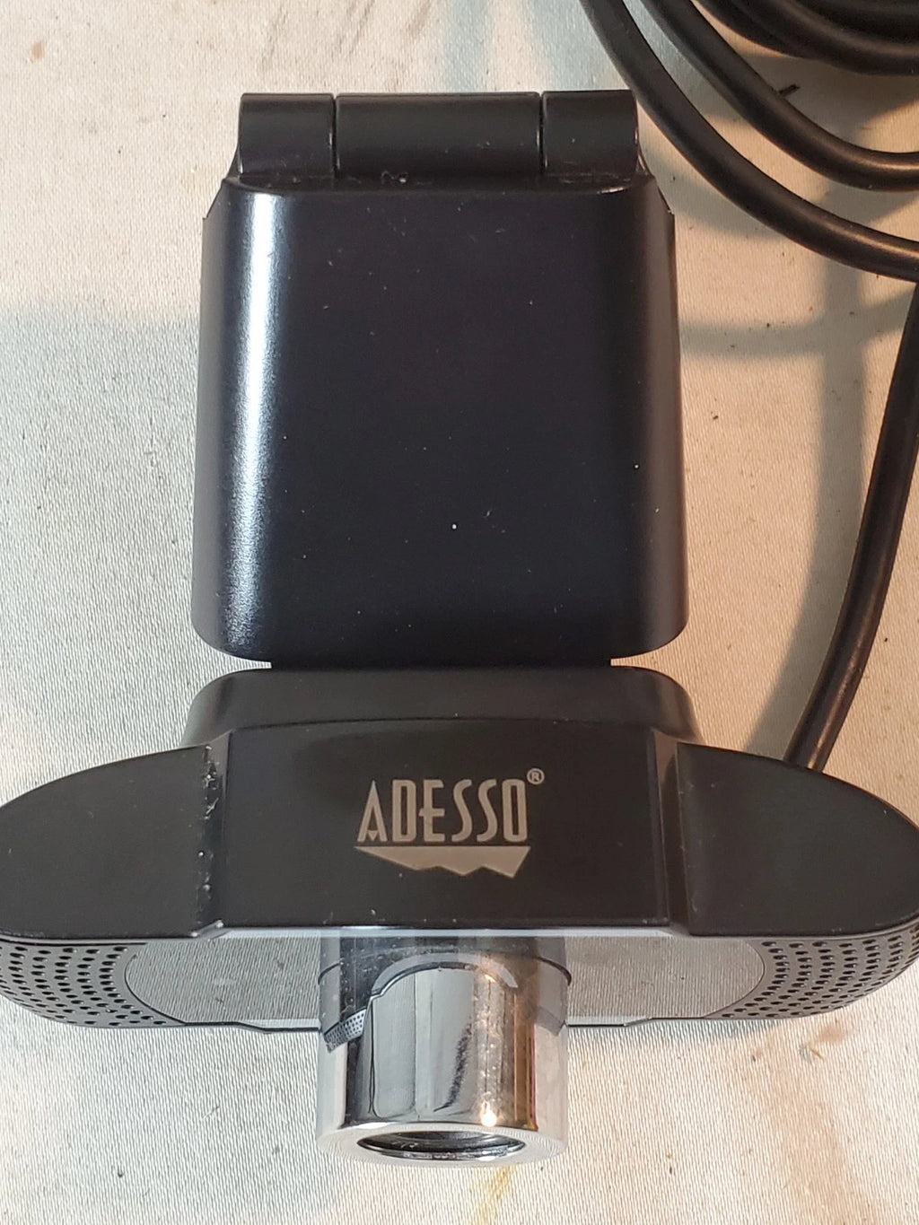Adesso CyberTrack H4 USB Webcam with Adjustable Stand - Tested/Works