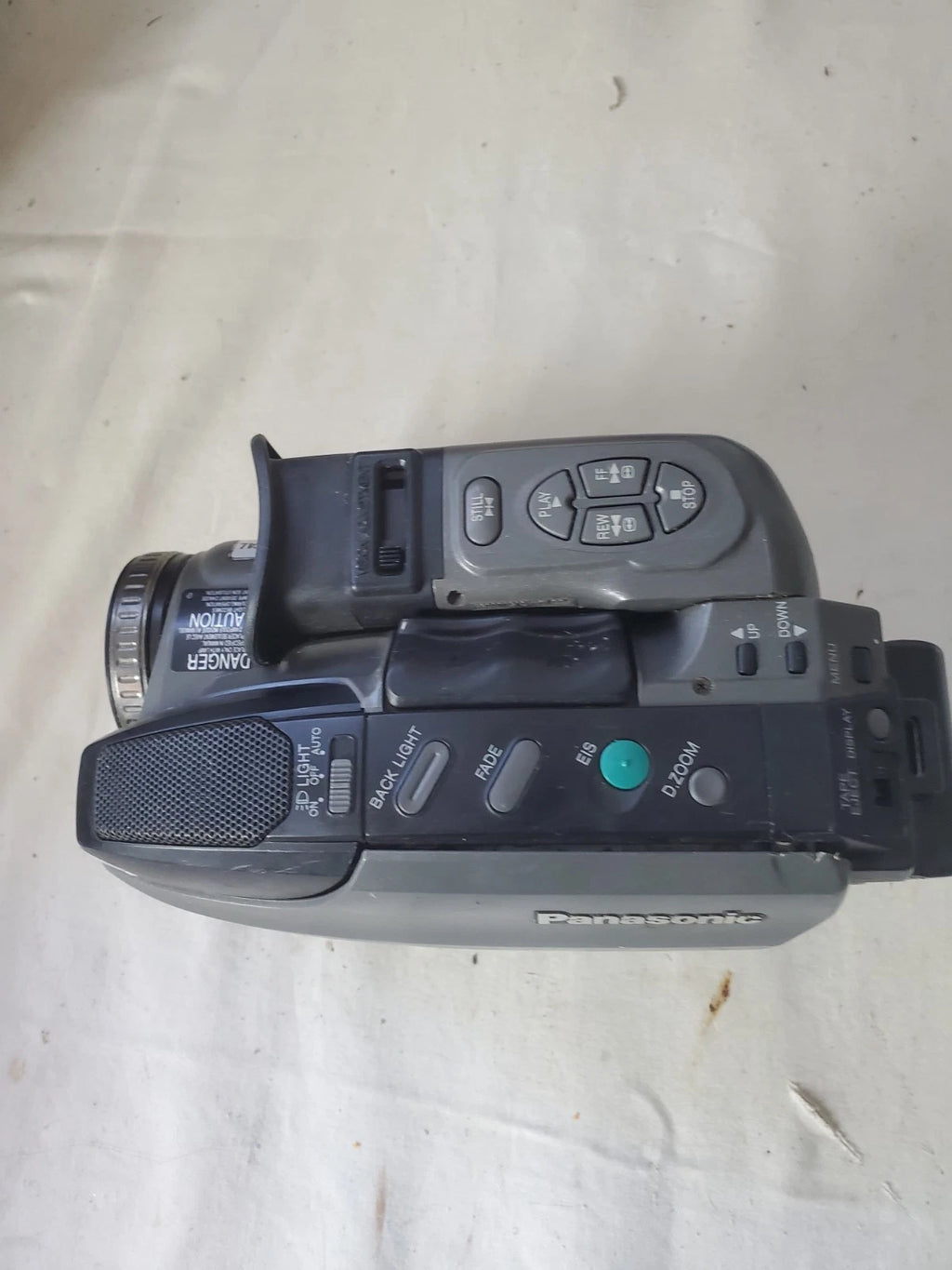 Panasonic PV-D3000D Camcorder Hi-Definition Zoom Lens 18x Untested - Parts Only