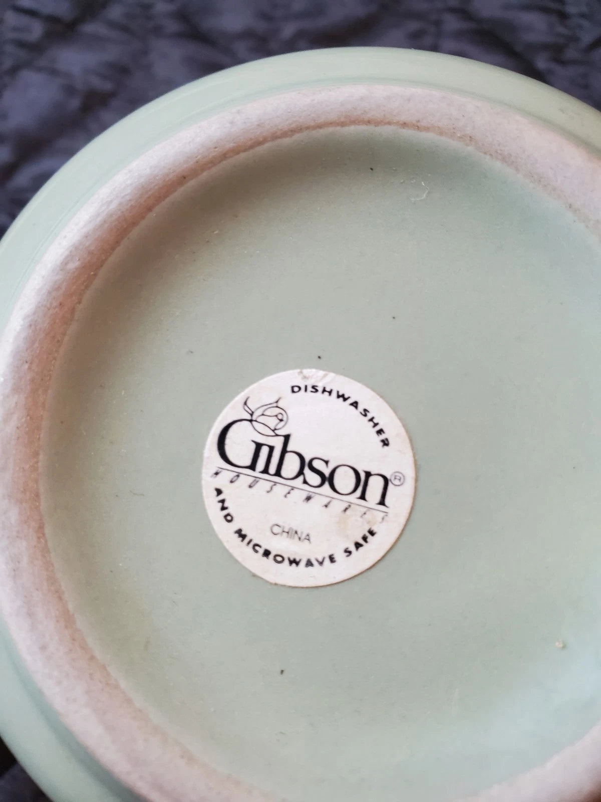 Gibson Elite Set of 2 Vintage Green Stoneware Coffee Mugs - Excellent