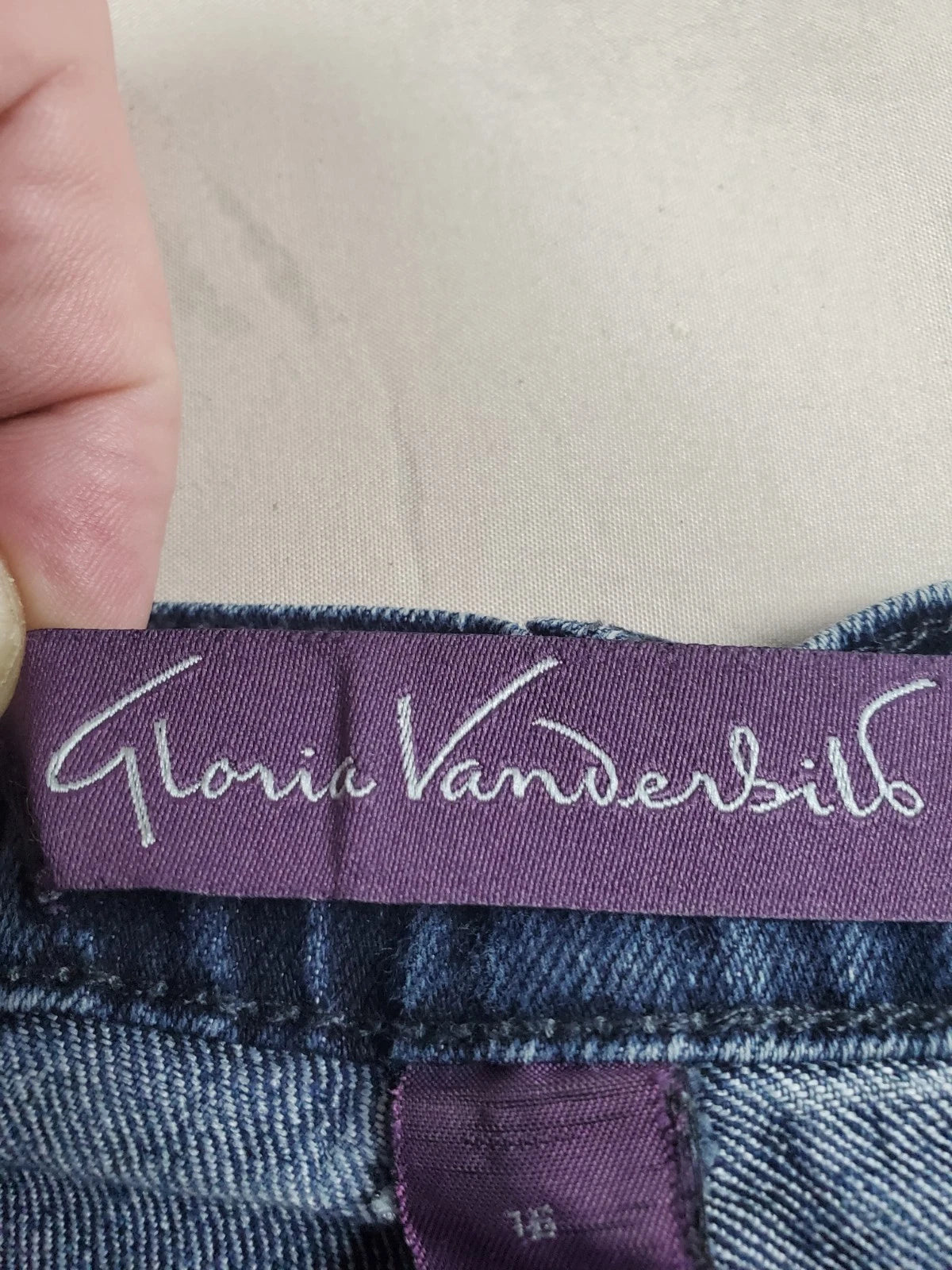 Gloria Vanderbilt Amanda High Rise Jeans Dark Wash Tapered Straight Size 16