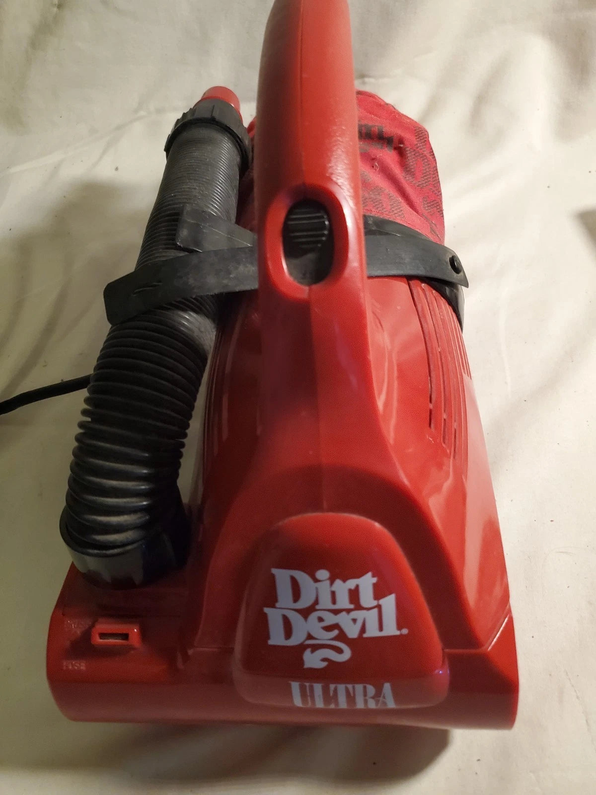 Dirt Devil Ultra Handheld Vacuum Bagged Corded Electric 120V - Tested/Works